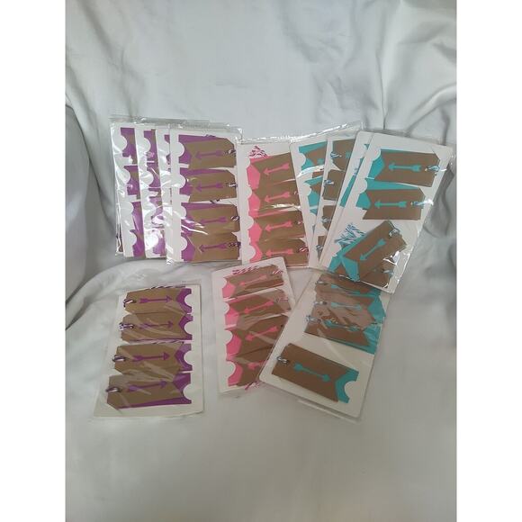 Craft Smart Arrow Tags Paper Craft Gifts Scrapbooking Purple Pink Blue - Picture 1 of 8